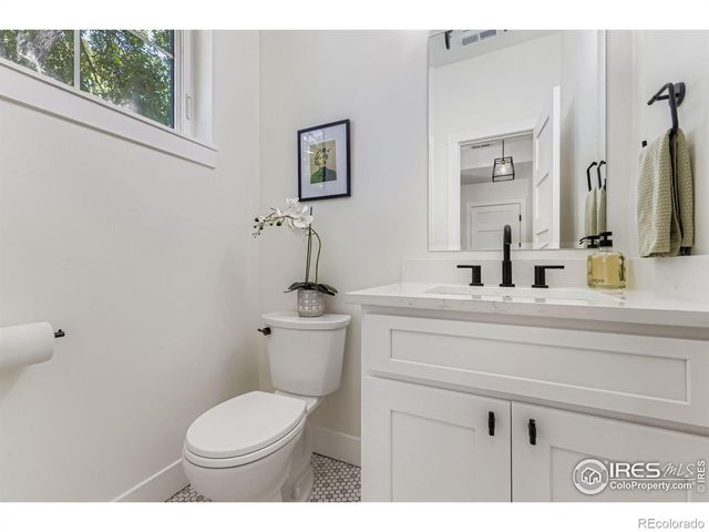 4640 W 39th Avenue, Denver, CO 80212