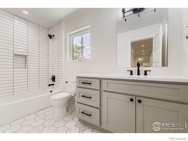 4640 W 39th Avenue, Denver, CO 80212