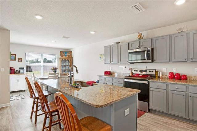 10635 Burlington Estates Drive, Mobile, AL 36608