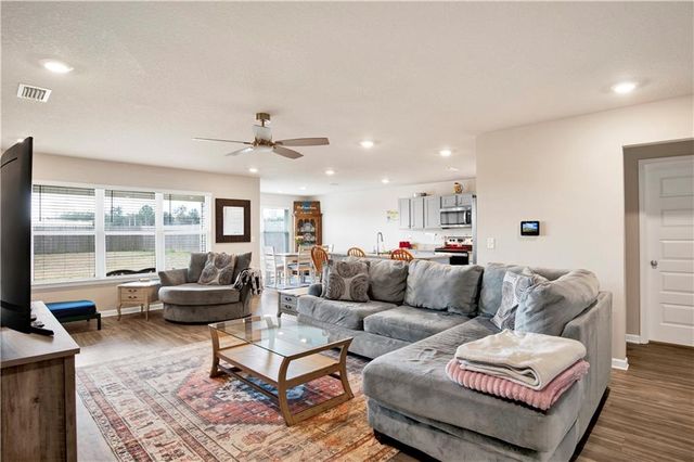 10635 Burlington Estates Drive, Mobile, AL 36608