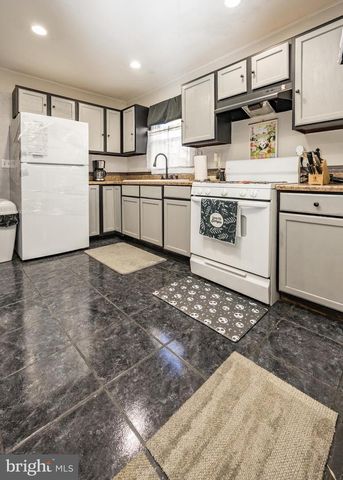 70 ANN AVE, Dover, DE 19904