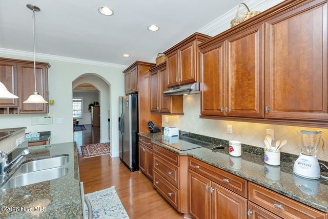 75 Shadow Creek Court, Pinehurst, NC 28374