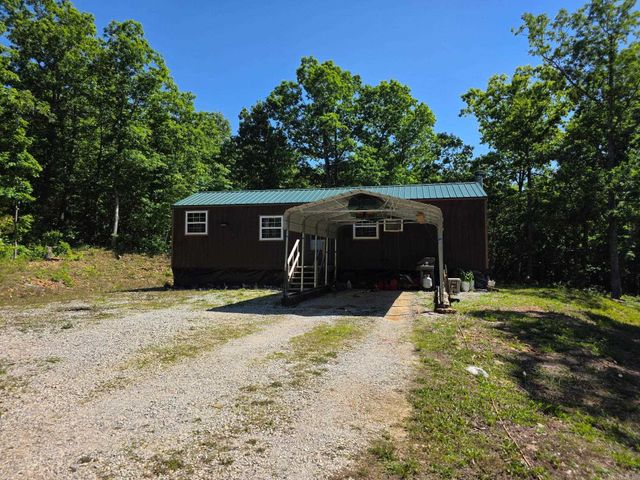 1472 A Petters Road, Mountain View, AR 72560