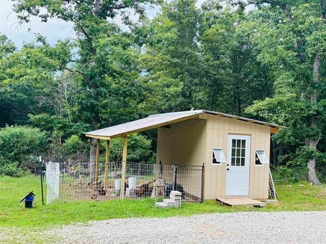 1472 A Petters Road, Mountain View, AR 72560
