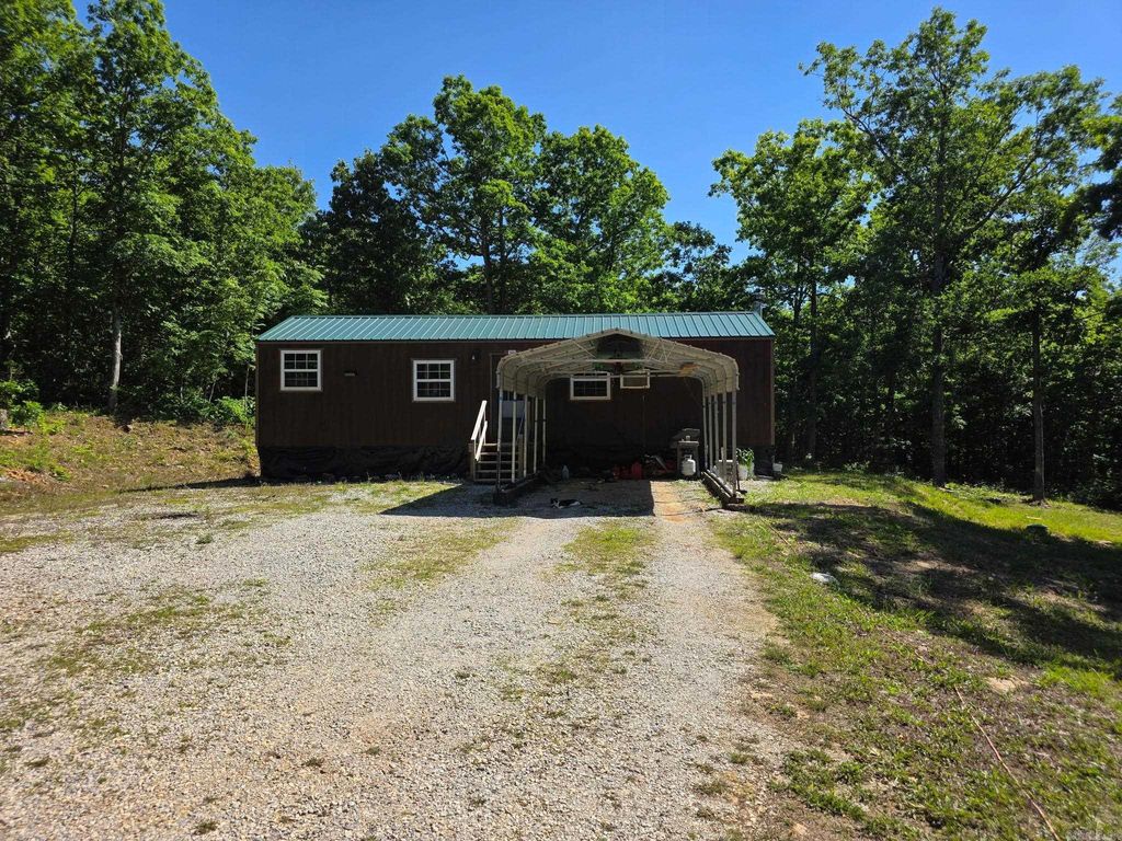 1472 A Petters Road, Mountain View, AR 72560