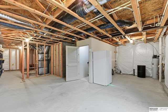 14106 S 18th Street, Bellevue, NE 68046