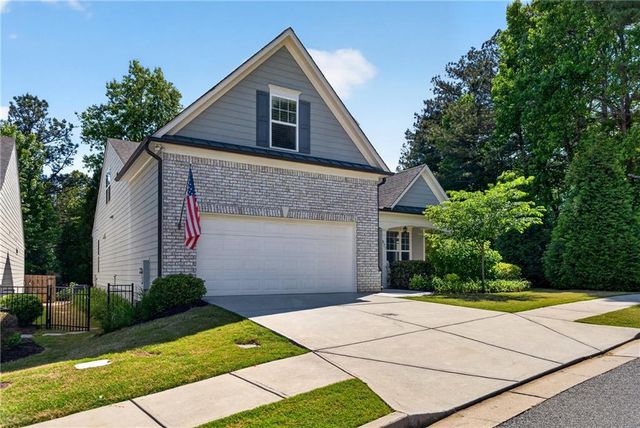 527 Margaret Lane, Woodstock, GA 30188