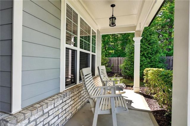 527 Margaret Lane, Woodstock, GA 30188