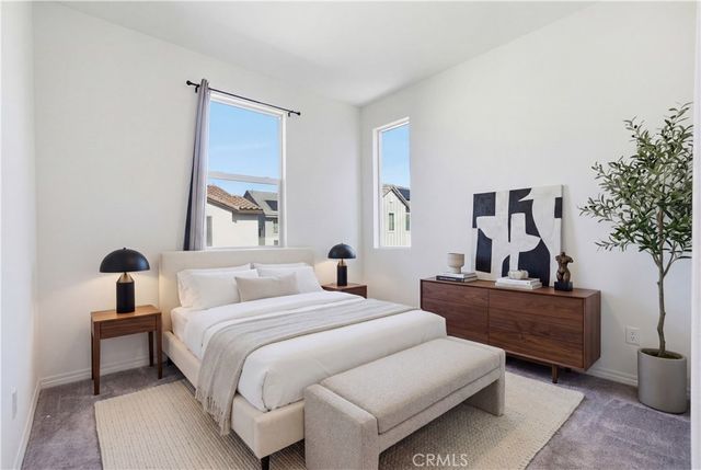 16651 Snowdrop 1, Fontana, CA 92336