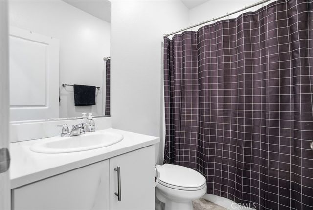 16651 Snowdrop 1, Fontana, CA 92336
