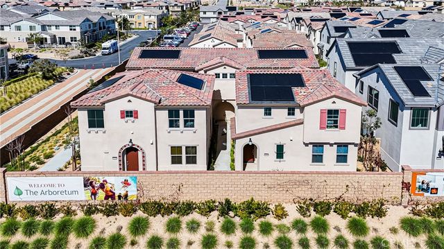 16651 Snowdrop 1, Fontana, CA 92336