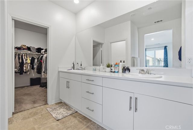 16651 Snowdrop 1, Fontana, CA 92336