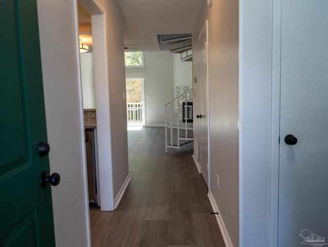 927 Brookside Pl, Pensacola, FL 32503