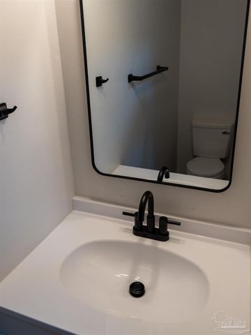 927 Brookside Pl, Pensacola, FL 32503