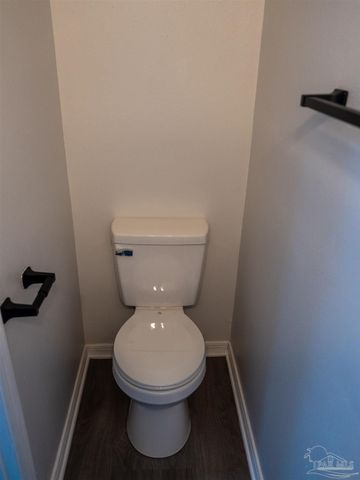 927 Brookside Pl, Pensacola, FL 32503