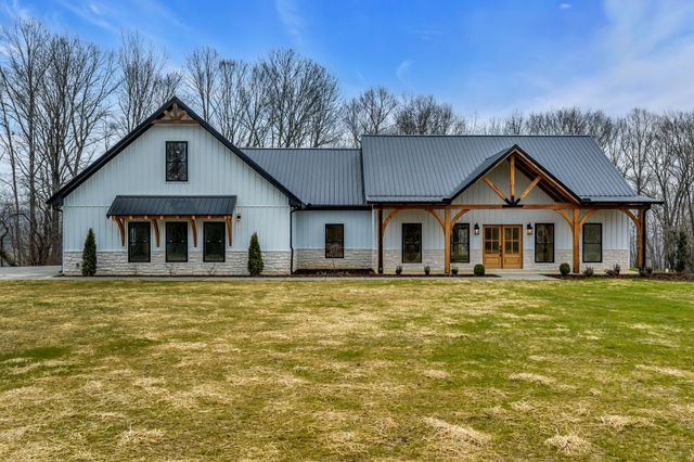 1224 Mason Bates Bend Rd, Centerville, TN 37033