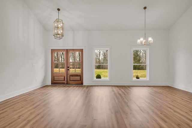 1224 Mason Bates Bend Rd, Centerville, TN 37033