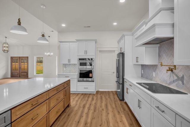 1224 Mason Bates Bend Rd, Centerville, TN 37033