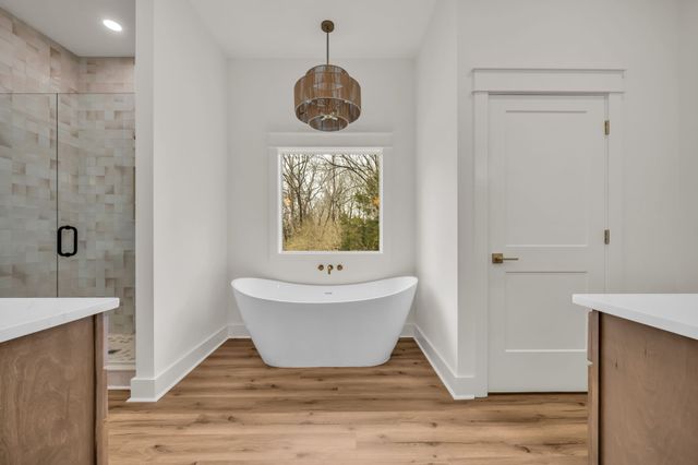 1224 Mason Bates Bend Rd, Centerville, TN 37033