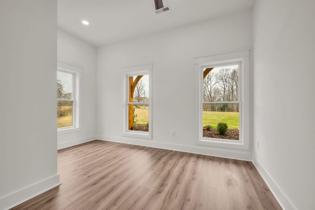 1224 Mason Bates Bend Rd, Centerville, TN 37033