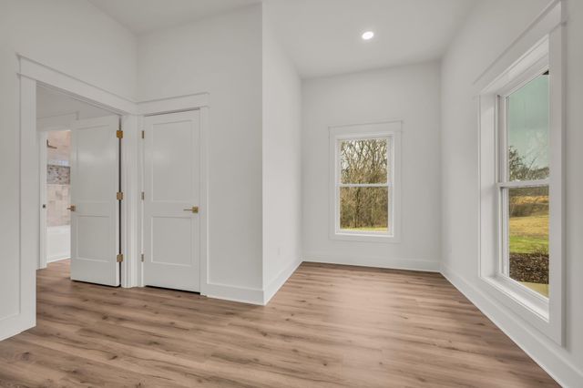 1224 Mason Bates Bend Rd, Centerville, TN 37033