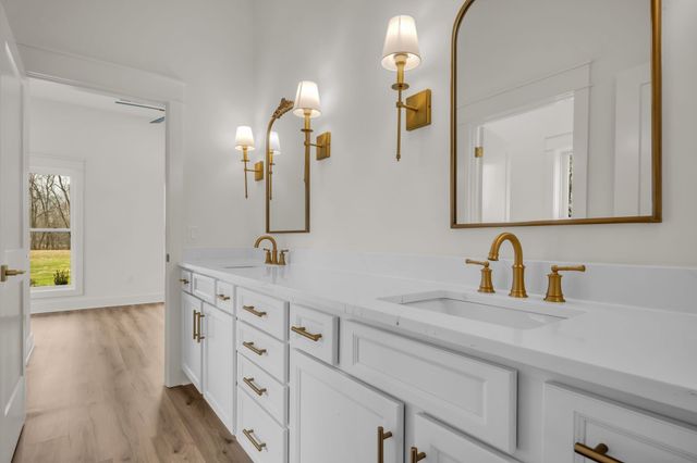 1224 Mason Bates Bend Rd, Centerville, TN 37033