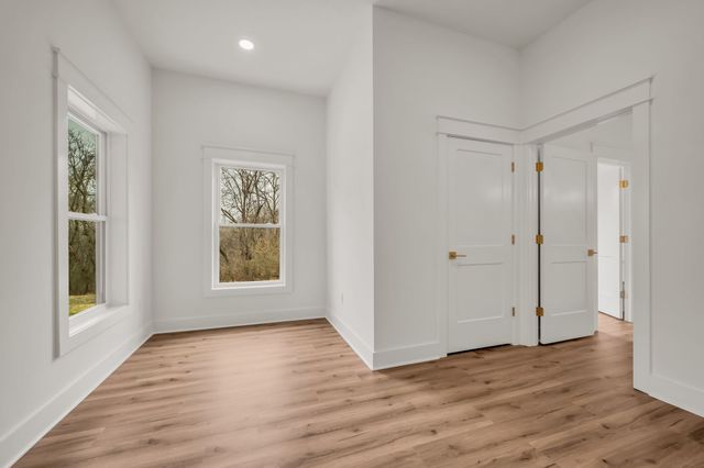 1224 Mason Bates Bend Rd, Centerville, TN 37033