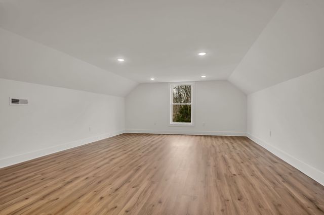 1224 Mason Bates Bend Rd, Centerville, TN 37033