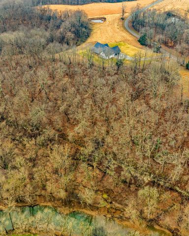 1224 Mason Bates Bend Rd, Centerville, TN 37033