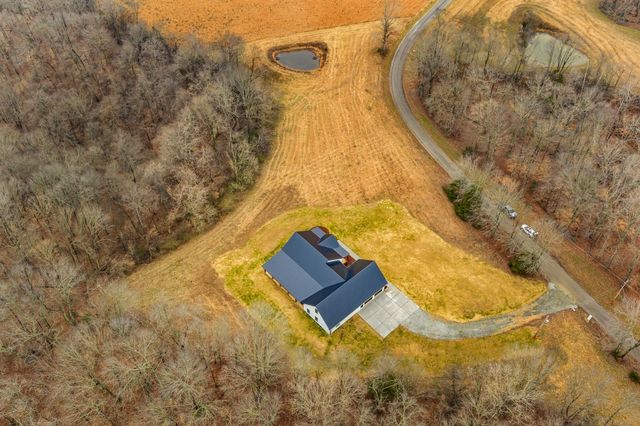1224 Mason Bates Bend Rd, Centerville, TN 37033