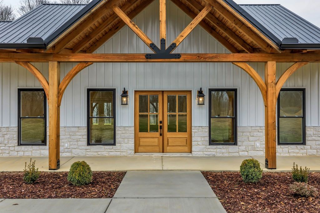 1224 Mason Bates Bend Rd, Centerville, TN 37033