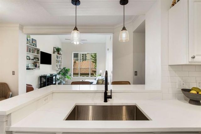 955 Juniper Street NE 3327, Atlanta, GA 30309