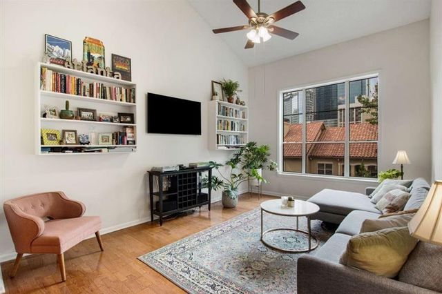955 Juniper Street NE 3327, Atlanta, GA 30309
