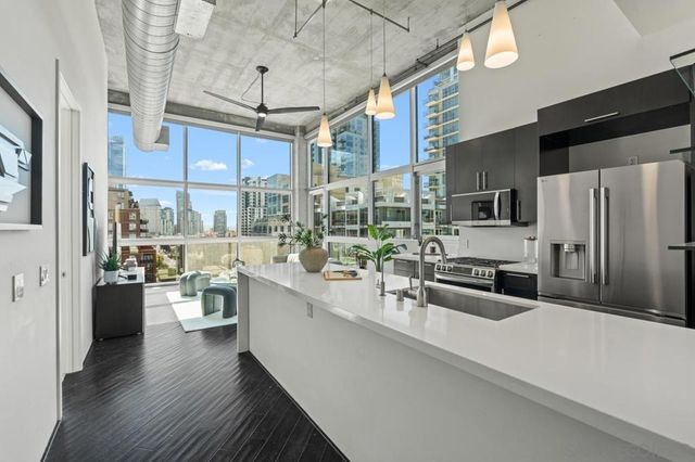 1025 Island Ave 704, San Diego, CA 92101
