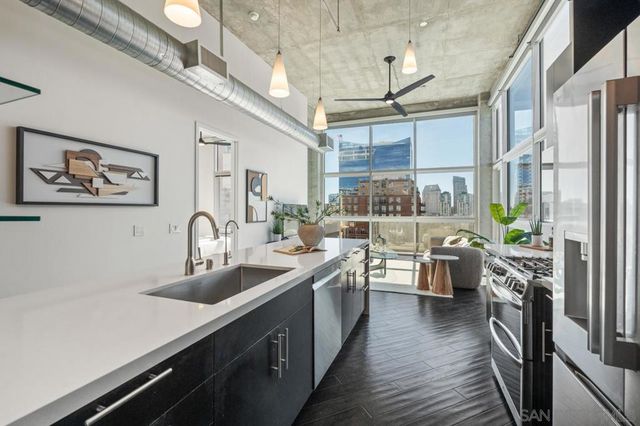 1025 Island Ave 704, San Diego, CA 92101