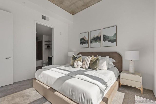 1025 Island Ave 704, San Diego, CA 92101