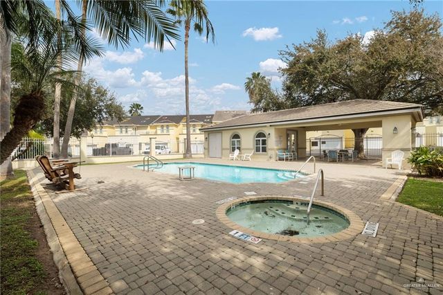 800 Sunset Drive C26, Mcallen, TX 78503