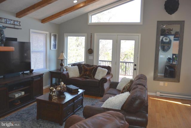 400 LOCUST RIDGE, Moorefield, WV 26836