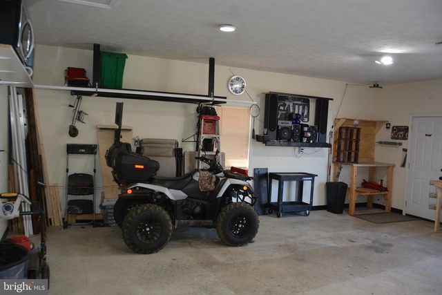 400 LOCUST RIDGE, Moorefield, WV 26836