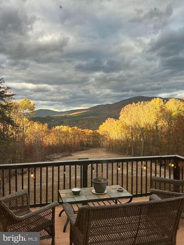 400 LOCUST RIDGE, Moorefield, WV 26836