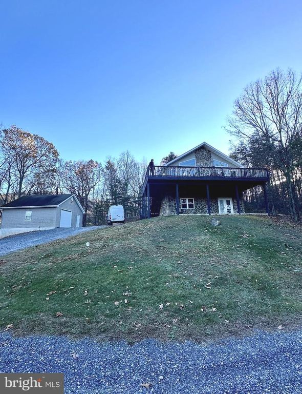 Image 2 of property listing at 400 LOCUST RIDGE, Moorefield, WV 26836