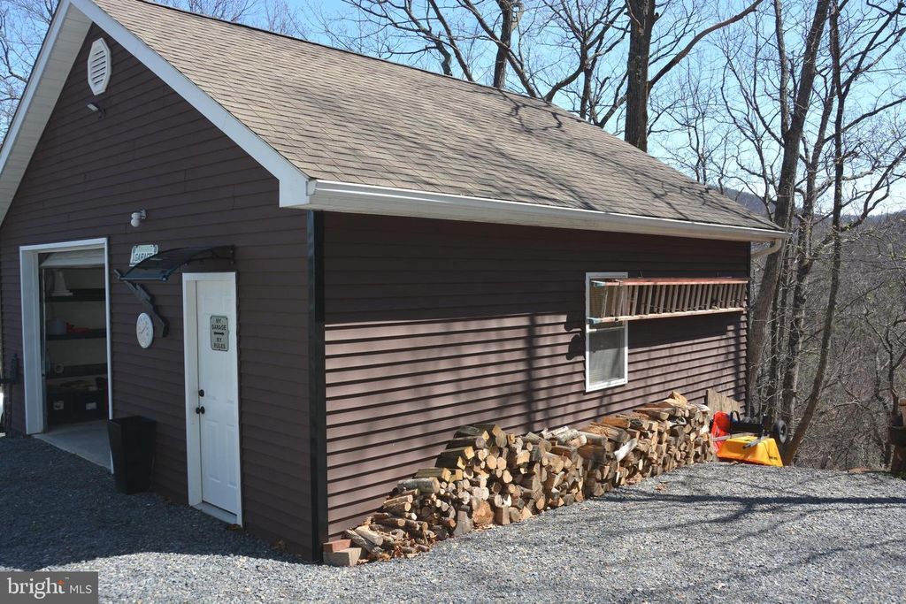 Image 68 of property listing at 400 LOCUST RIDGE, Moorefield, WV 26836