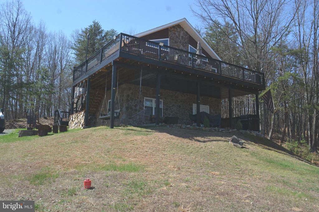 Image 81 of property listing at 400 LOCUST RIDGE, Moorefield, WV 26836