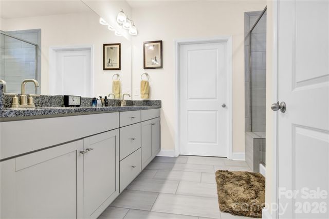 5043 Antebellum Drive, Iron Station, NC 28080