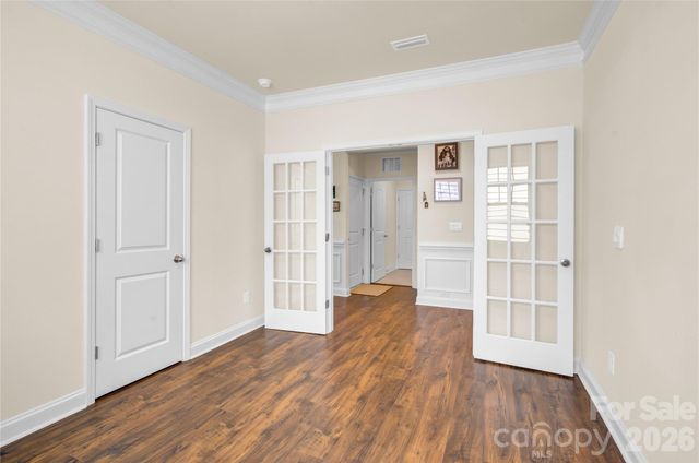 5043 Antebellum Drive, Iron Station, NC 28080