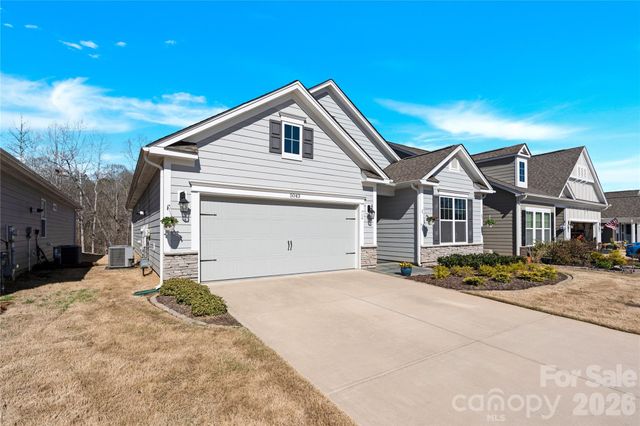 5043 Antebellum Drive, Iron Station, NC 28080