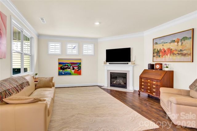 5043 Antebellum Drive, Iron Station, NC 28080