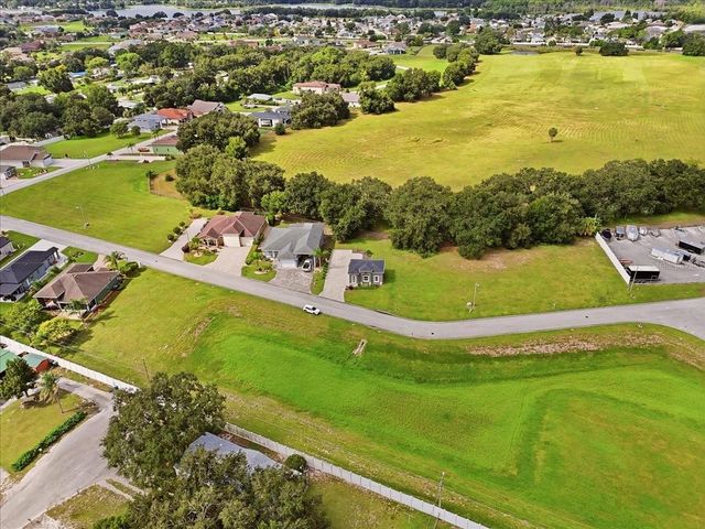 122 LAYNEWADE ROAD, Polk City, FL 33868