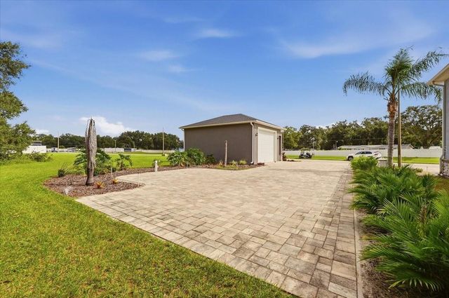 122 LAYNEWADE ROAD, Polk City, FL 33868