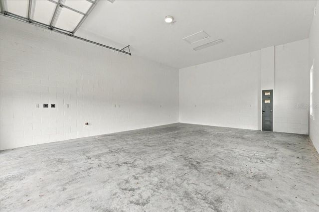 122 LAYNEWADE ROAD, Polk City, FL 33868